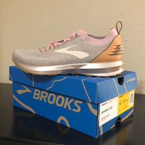 Brooks Levitate 2 LE running shoes
